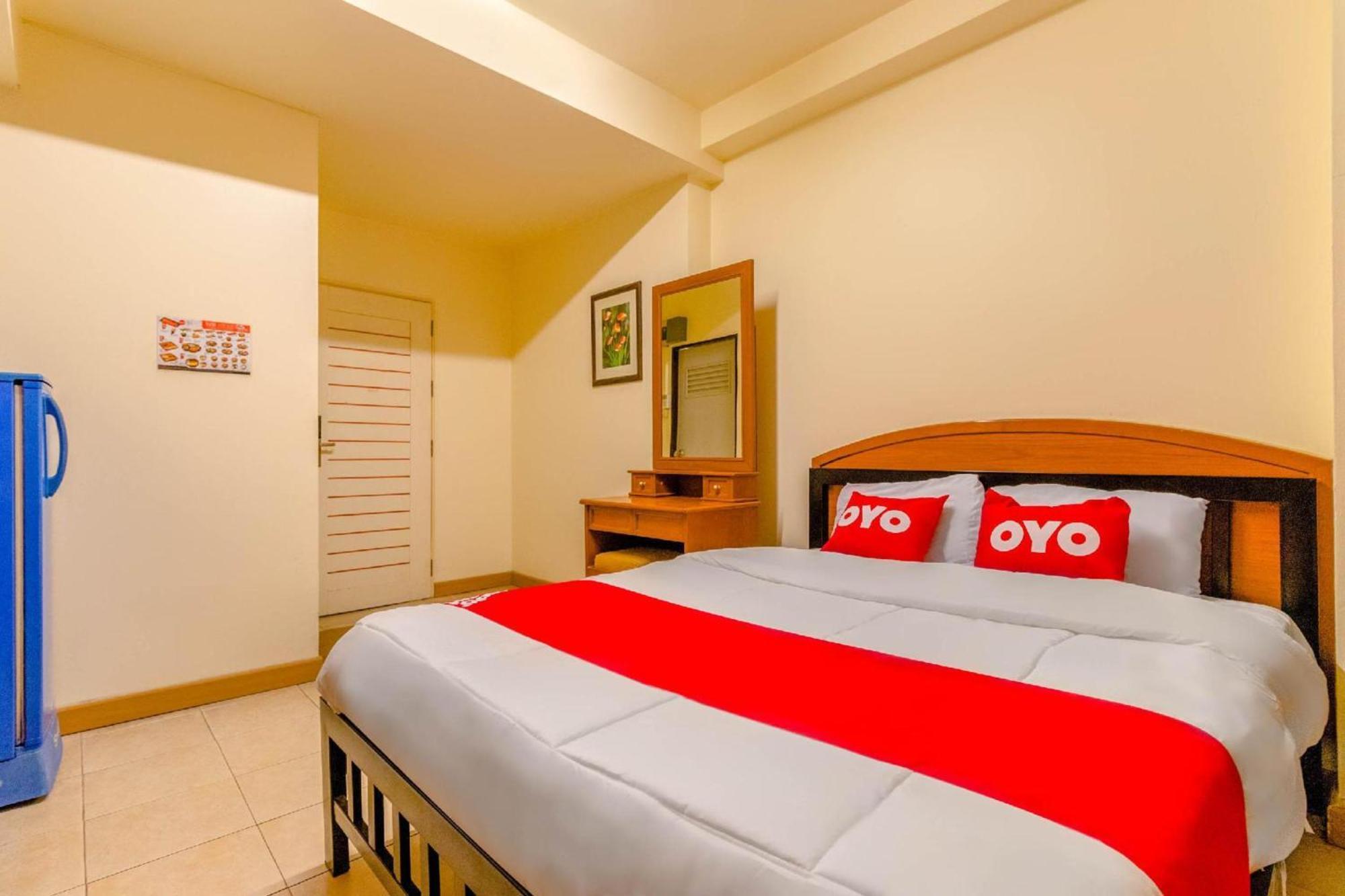Oyo 583 Sweethome होटल Bangkok